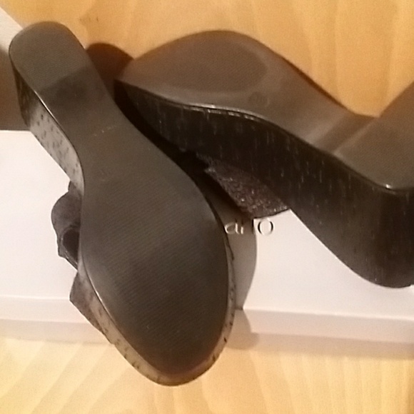 DEZARIO MADE IN USA OPEN TOED WEDGES - Picture 5 of 8